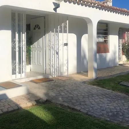 Pomba Albufeira